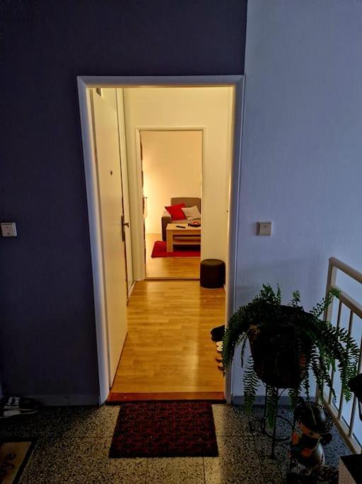 Slnecny Byt V Blizkosti Historickeho Centra Trenčín Екстериор снимка